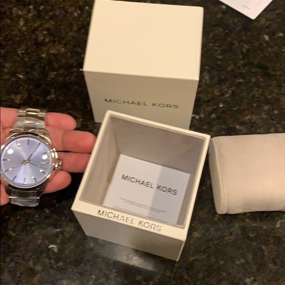 Michael Kors Men's Penn Bracelet Watch - Picture 3 of 4